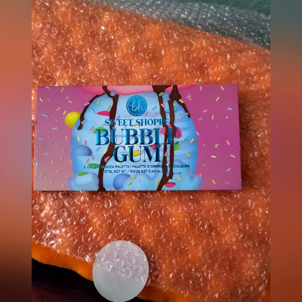 BH COSMETICS Sweet Shoppe Bubble Gum Eye Shadow Palette 0.63 oz 18g In B…